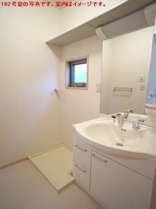 フォレスト・スクエア　Ｂ 201号-8