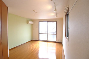 メゾンＴ 101号-2