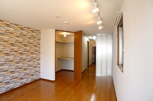 メゾンＴ 102号-3