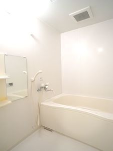 ティアラ・コート 203号-7