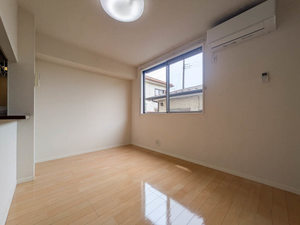 コージーコート 101号-3