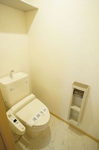 ドミール久松 202号-10