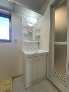 ドミール久松 203号-9