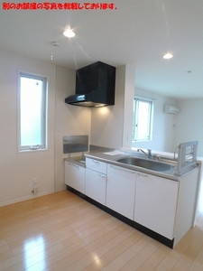 クレールブレジオ　Ａ 201号-8