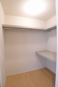 コモドヴィータ EAST 202号-7