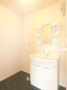 コモドヴィータ　ＷＥＳＴ 202号-8