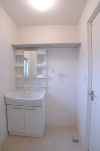 タウンヒル小柴　Ｅ 202号-8