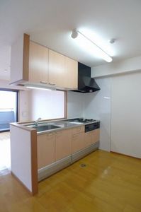 グランシャリオ竹園 202号-6