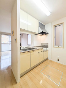 プラテリーア　Ｈ棟 101号-4