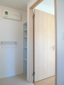 プラテリーア I棟 201号-7