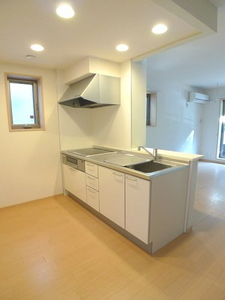 新守谷アベニュー・Ⅰ 201号-6