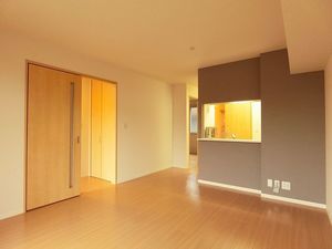 クレスト　サトミ 102号-4