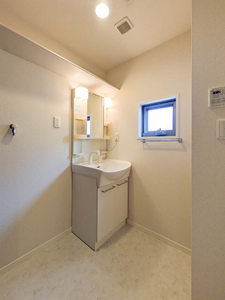 メゾン　コリーヌ 101号-8