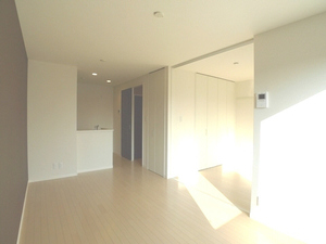 メゾン　コリーヌ 203号-3