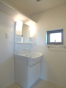 メゾン　コリーヌ 203号-10