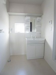 ヴィラグートＢ 202号-6