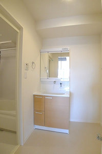 グランフィールド参番館 303号-8