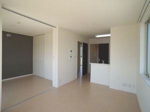 ベル タウンⅢ 203号-2