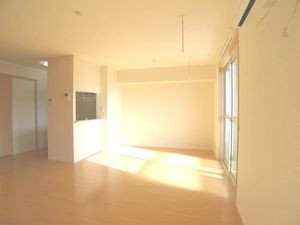 エーデル小松ヶ丘 202号-2