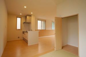 パークコート春日 102号-5