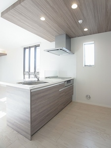 リッツガーデン学園南 201号-6