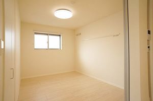 リブフラット 305号-4