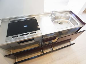 ロコ・ソラーレ 203号-4