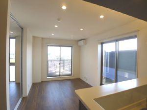 サンライズ 403号-2