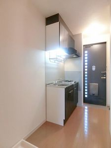 メゾン・ド・クレール 201号-8