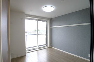 メゾン・セ・ラヴィ　Ⅱ 302号-5