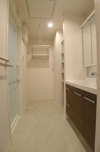 メゾン・セ・ラヴィ　Ⅱ 302号-7