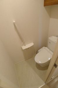 メゾン・セ・ラヴィ　Ⅱ 302号-9