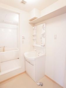 リリーガーデン二番館 202号-9