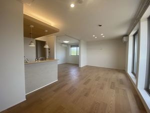 ジュエルコート 203号-3