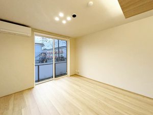 カーサレジーナ 107号-3