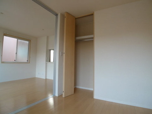 マストライフみどりの　Ｆ 201号-6