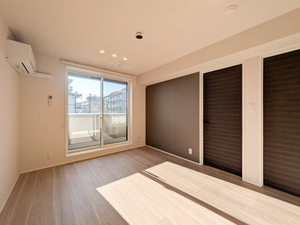 ＬＹＮＮ竹園 302号-3