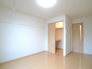 マストライフ守谷中央 104号-3