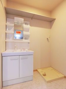 マストライフ守谷中央 203号-7