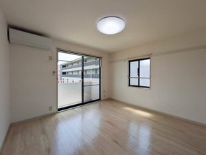 シャテーニュ柴原B 203号-2