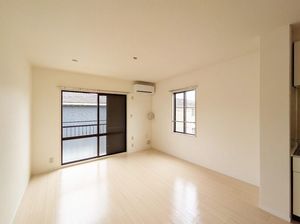 グリーンパストラル桜井Ｅ 201号-2