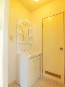 カーサ小室 202号-8