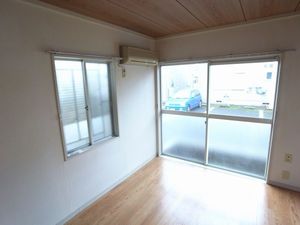 ベルウッドA 102号-2