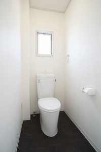 ヒルズ・ウィスタリア 101号-8