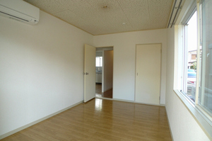 ヒルズ・ウィスタリア 102号-3