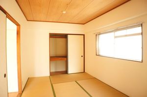 サンライフ倉橋 301号-4