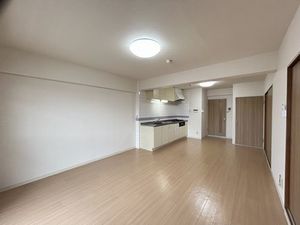 サンライフ倉橋 402号-3