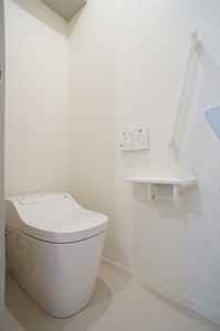 シティホームズⅥ 202号-7