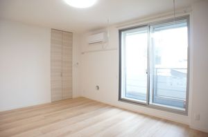 Ｍｏｏｎ 303号-3