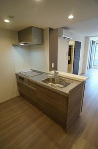 レフィアント 201号-3